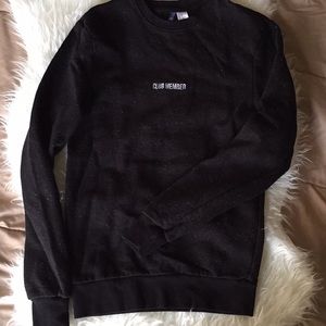 Black with white speckles H&M sweatshirt.